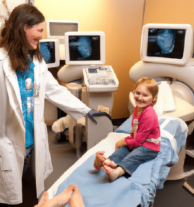 Willkommen In Unserer Klinik Für Kinderradiologie: Expertenbildgebung Für Junge Patienten